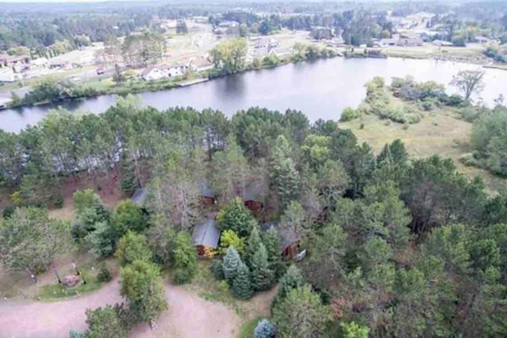 Honeybear Hideaway Cabin Hayward Esterno foto