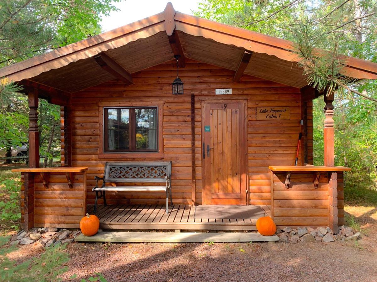 Honeybear Hideaway Cabin Hayward Esterno foto